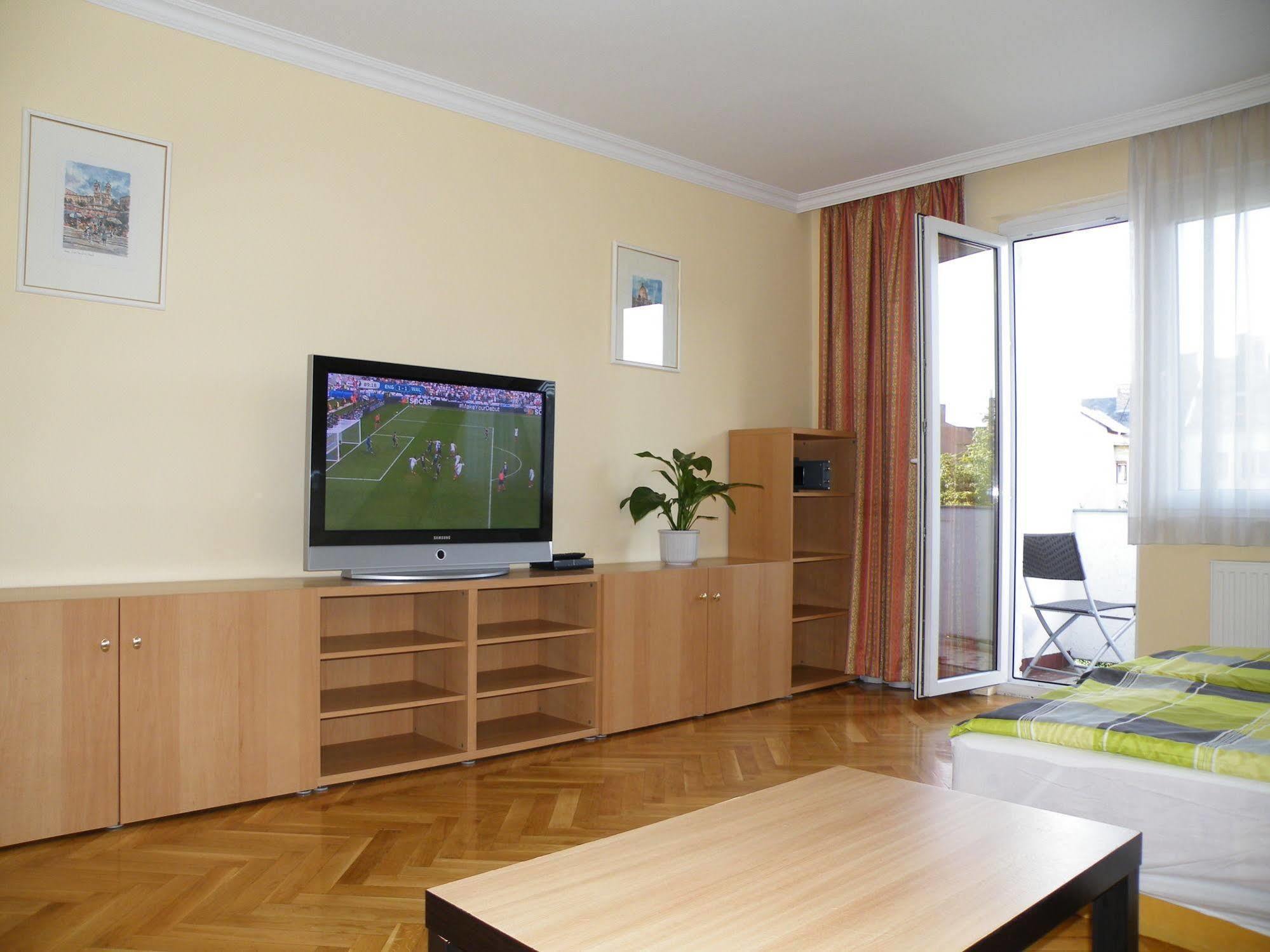 Apartment Buda Budapest Bagian luar foto